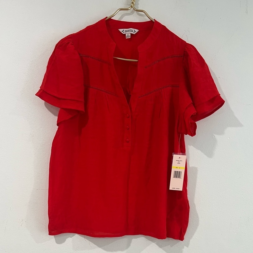 Nanett Lepore red blouse three lined buttons shortbell sleeves Vneck Sz M NWT